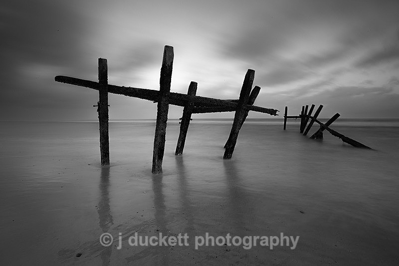  - Peer into the Darkness (coast)