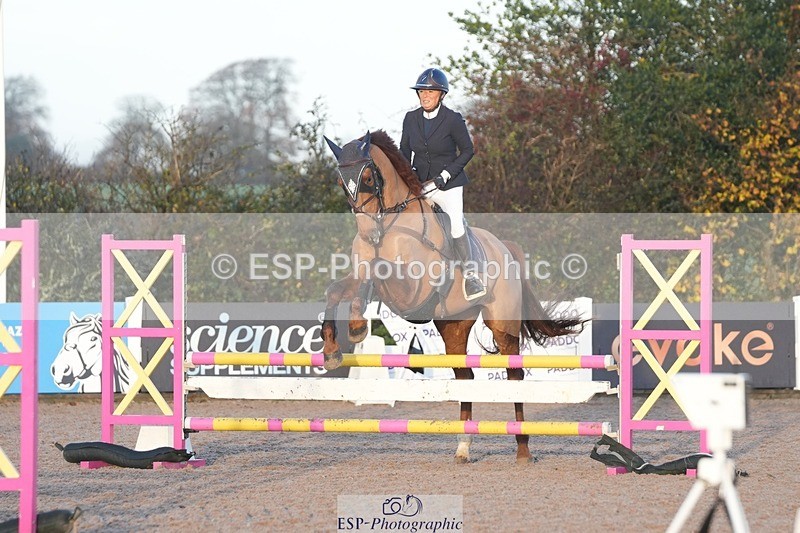 251108-080110-01709 - Cls 8 Clear Round