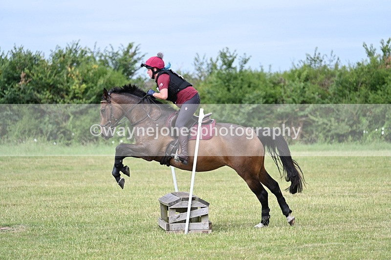 WJ7_4974 - 60cm XC Time 09:58 to 10:16