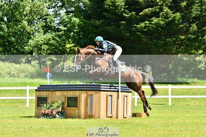 230528-114405-16879 - 410-CHILLIS_GEM-Sarah_Gairdner-XC