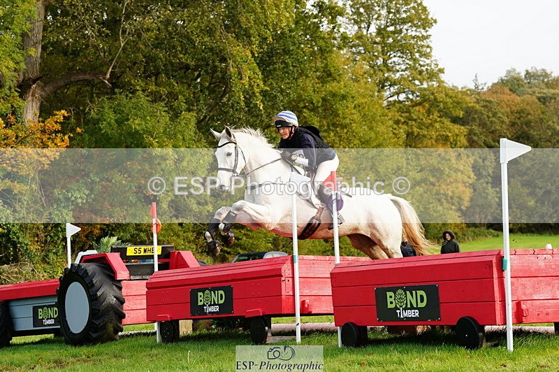 251025A-154236-21639 - G-572-Laura.Pitman With Trot Up