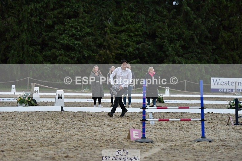 240523-203532-06986 - Hobby Horse Comp