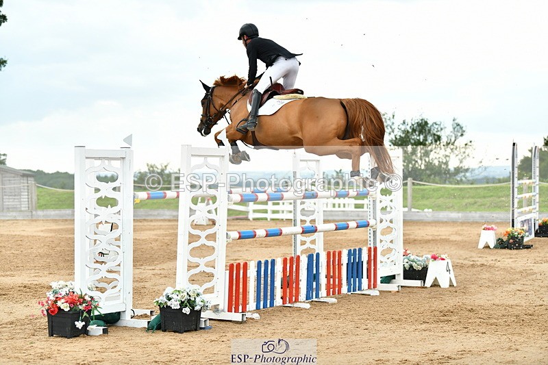 230720A-161017-04209 - Cls 9, 2 Star Big 1.40m Start to break