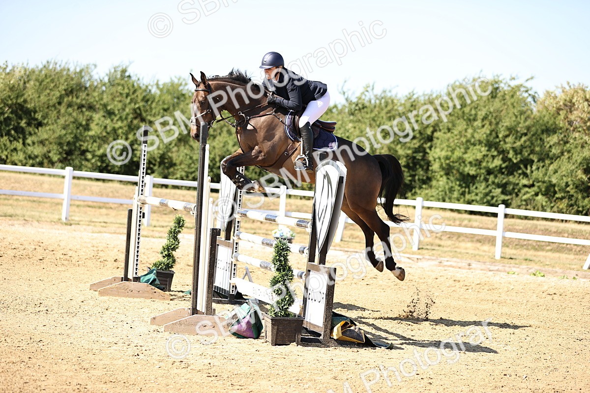 SBM_015681 - Class 16 - Senior foxhunter - 1.20m Open