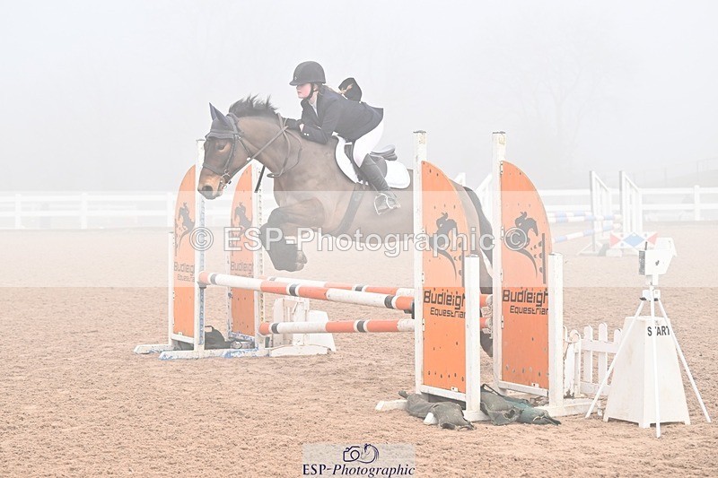 250209-100351-01277 - Cls 4 Pony British Novice and 80cm