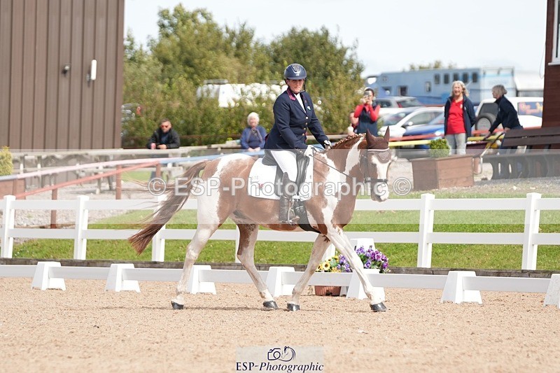 250906-131433-03559 - 016-Sarah.canningJohnny.Knoxville