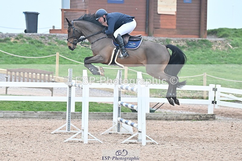 240113A-144805-02413 - Cls 15 National 1.30m and 1.40m