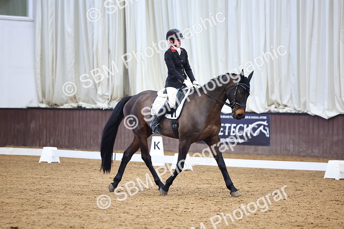 SBM_008680 - Class 25 - Advanced medium 6