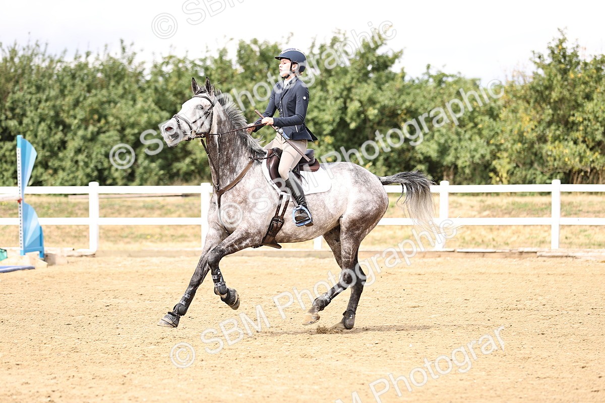 SBM_026739 - Class 13 - Senior Newcomers - 1.10m