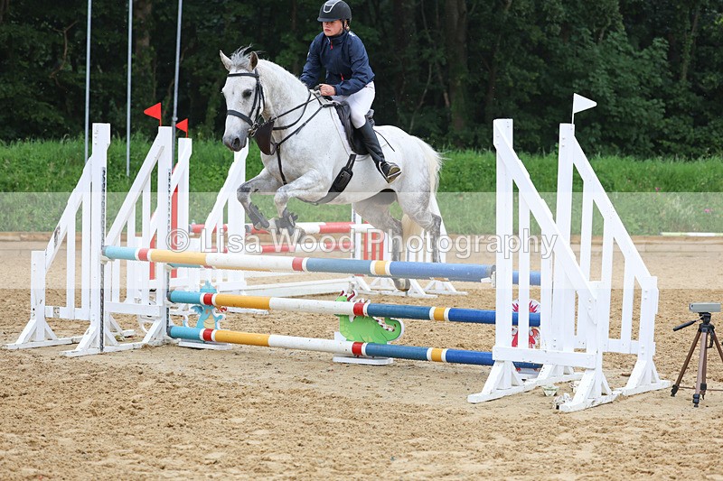 3E7A5256 - Class 4: Senior British Novice/90cm open