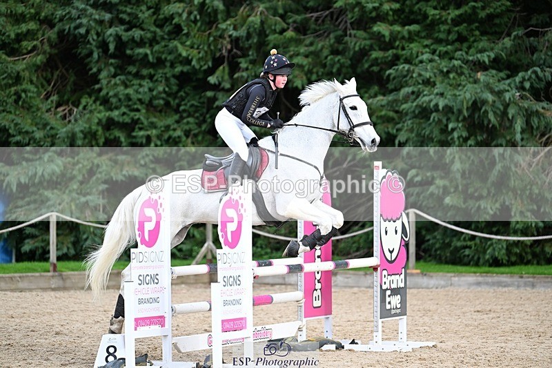 241117-131406-04095 - Cls 3 90-95cm 13.00 to 14.00