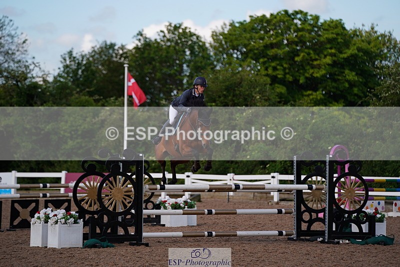 240525A-092418-05091 - Cls 13 Snr 1.05m and 1.10m