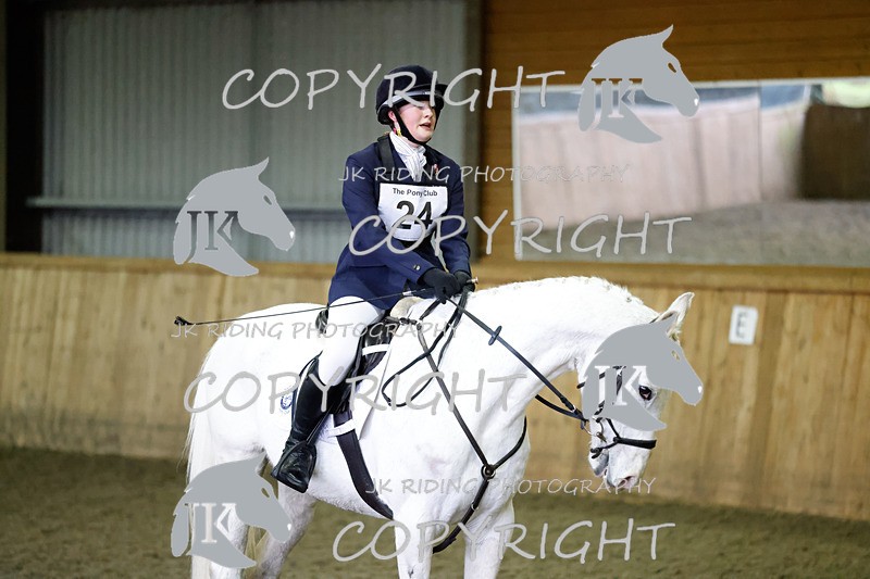 _R6A2880 - Class 4 Novice 2020