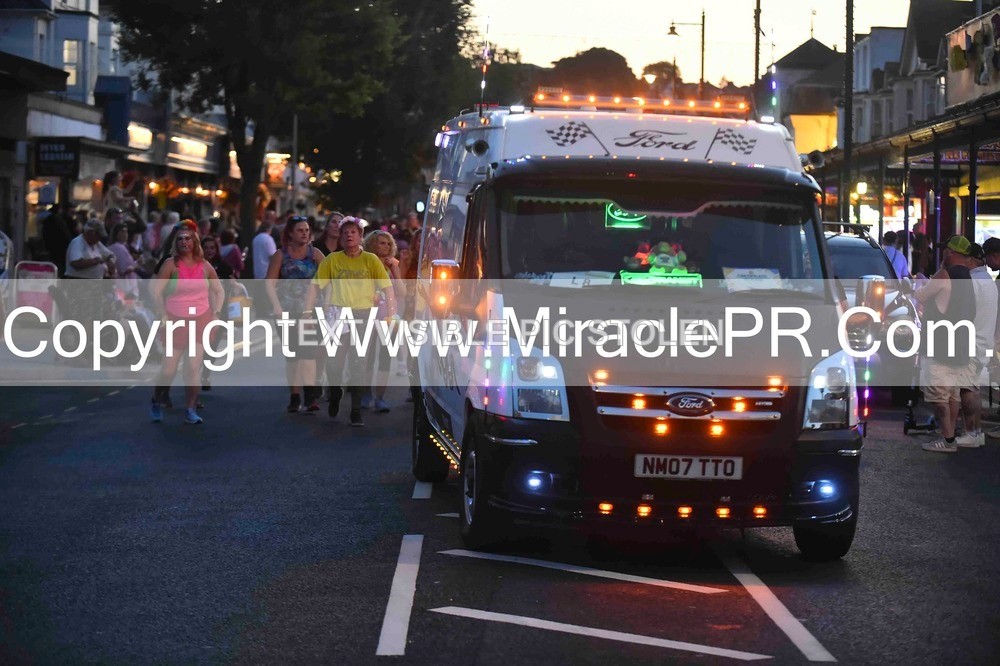 SH4_4061 - Carnival Procession.
