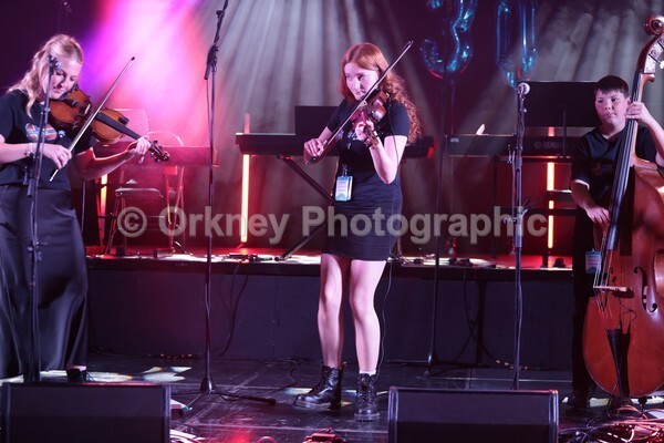  - Hadhirgaan: 30 Years Young