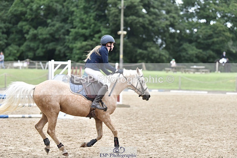 240802-124946-04664 - 70cm Round 2