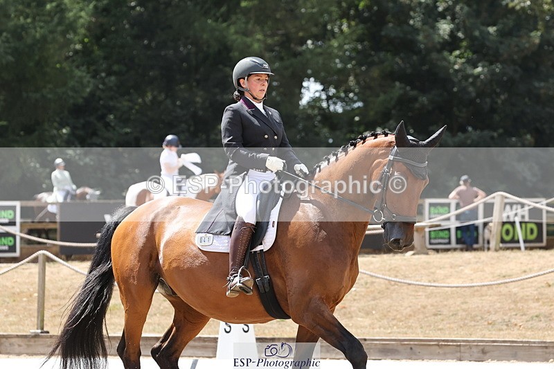 250809A-133208-03552 - 041-Laura.GreenIreldo.L