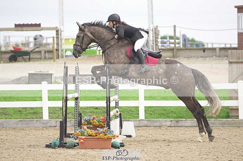 230810A-140452-02605 - Cls 4 1.05m Amateur Quali