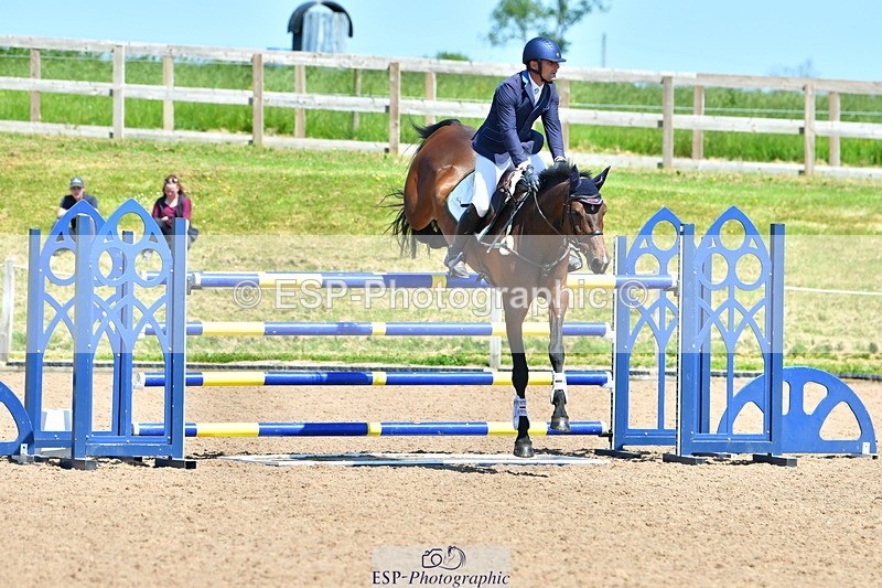 230527A-145116-05127 - Cls 17 National 1.30m Open