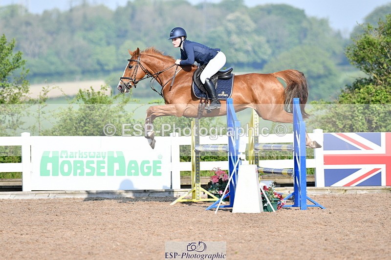 240512A-084114-16936 - Cls 39 British Novice and 90cm Open