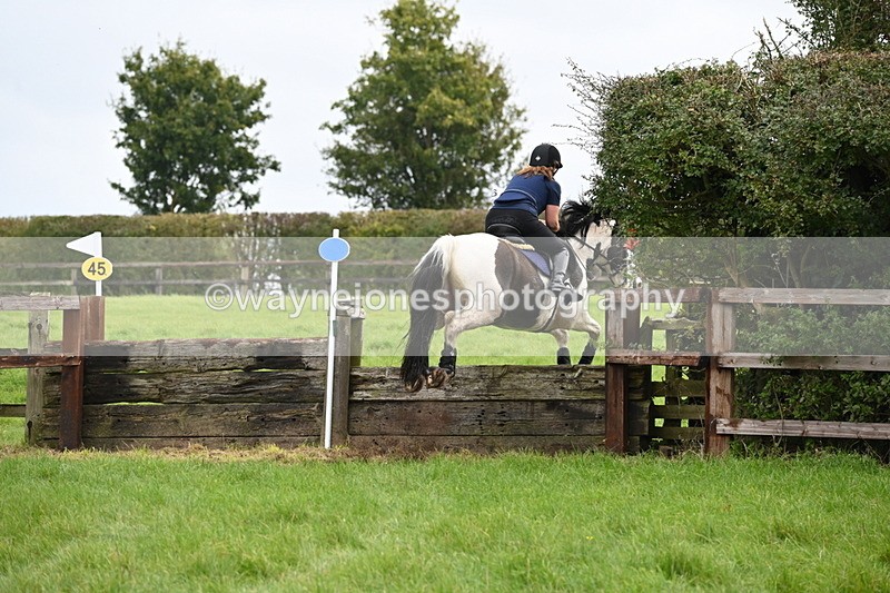 WJ6_2968 - Time at Photographer 11:01 to 11:20