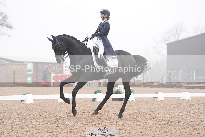 250404-083914-03806 - 069-India.Hamilton-Burnet-Kissingdale