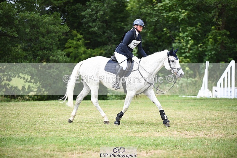 240630-145958-02414 - 709-Anna_Hoskins-Stardust