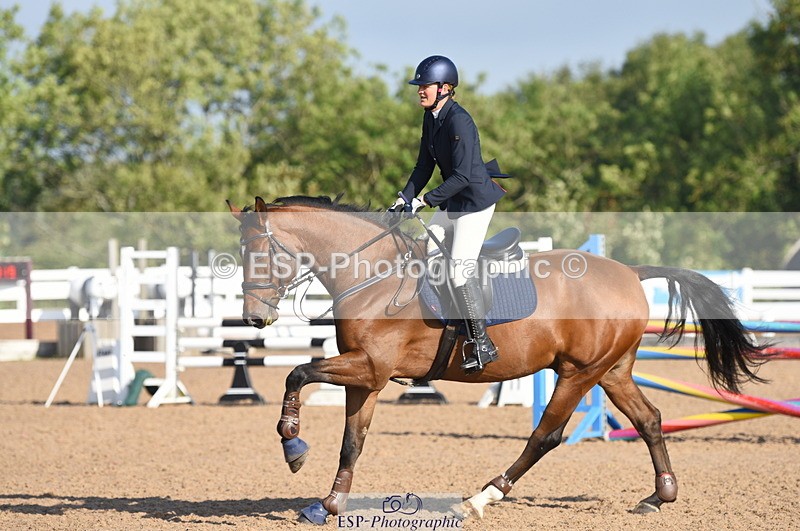 230915A-100524-00145 - Cls 8 85cm Amateur Qualifier