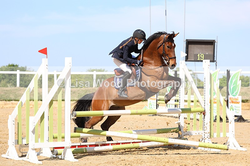 3E7A5468 - Class 4: Senior BN/90cm open