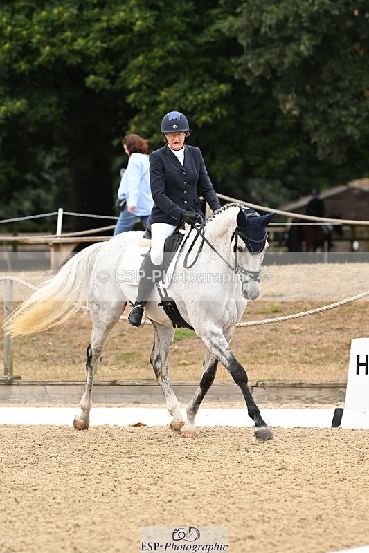 250808A-101232-00061 - 017-Frances.Goodhind-Dysart.Elite