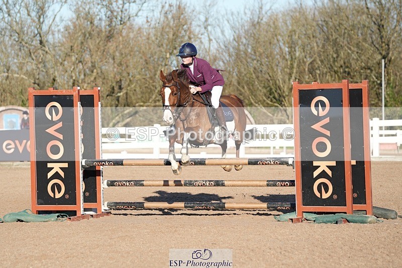 251130-104957-00997 - Cls 4 Pony Brit Nov & 80cm Open