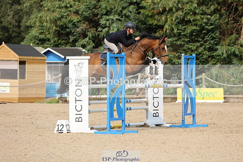 250816A-154448-02560 - Cls 8 Snr Newcomers