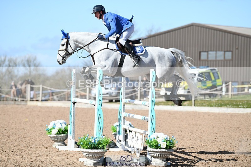 250328-132018-01208 - Cls 3 Snr Foxhunter