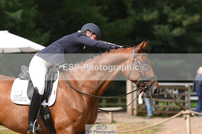 250719A-095507-03160 - 101-Sophie.Douglas-Paquino.V'ant.Goovahof