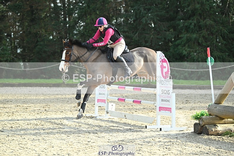 250309A-151514-01902 - Cls 03 90cm 15.05 to End