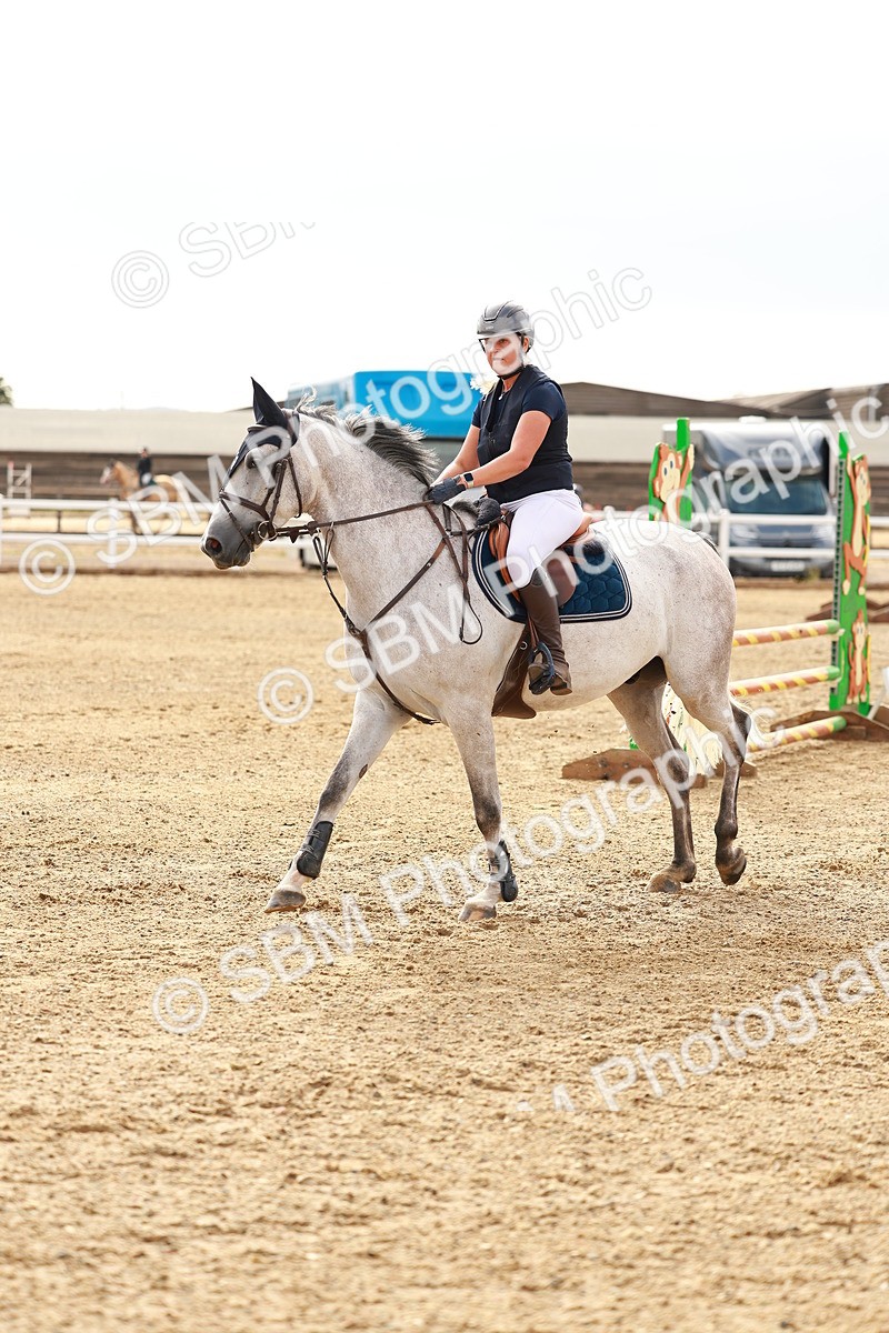 SBM_001958 - Class 8 - Clear Round