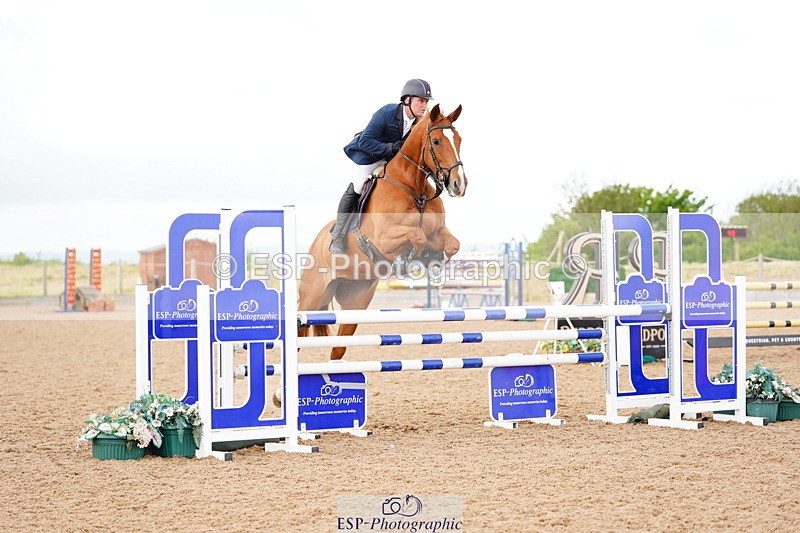 240526A-110826-07736 - Cls 26 Chard Equ 1.05m and 1.10m Grand Prix