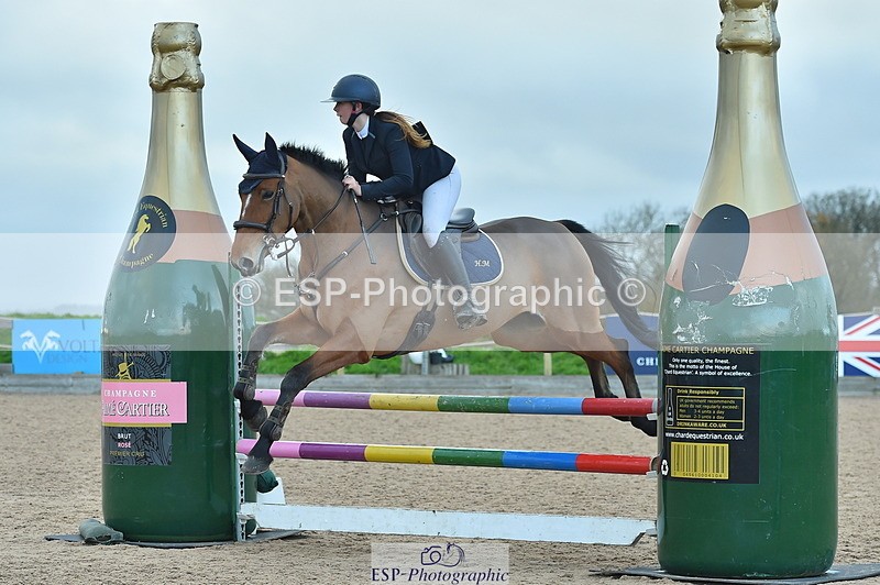 231119A-150256-06356 - Sun Cls 11-13 Children on Horses 90cm, 1m & 1.10m