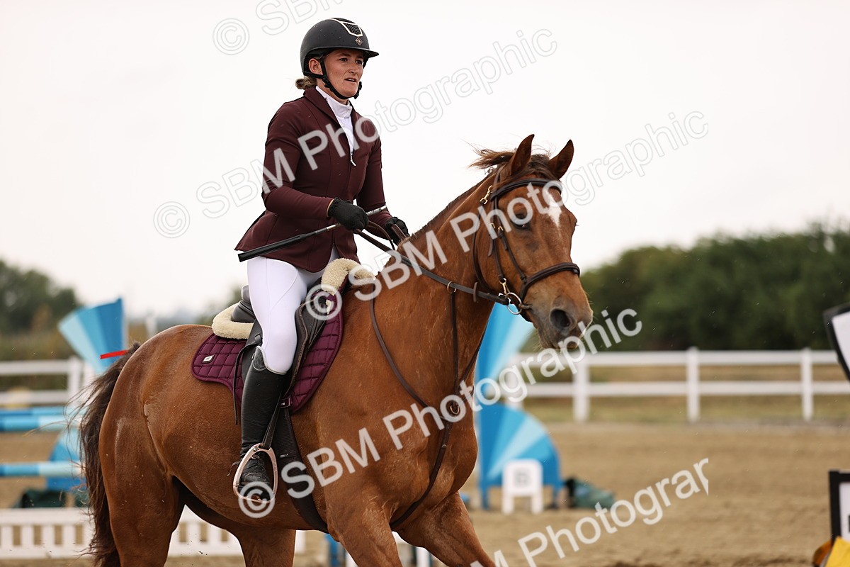 SBM_026453 - Class 12 - Amateur Championship Qualifier 1.05m