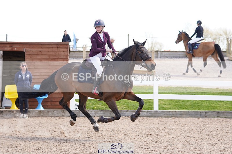 240418A-131759-03173 - Cls 37, Amateur 1.05m