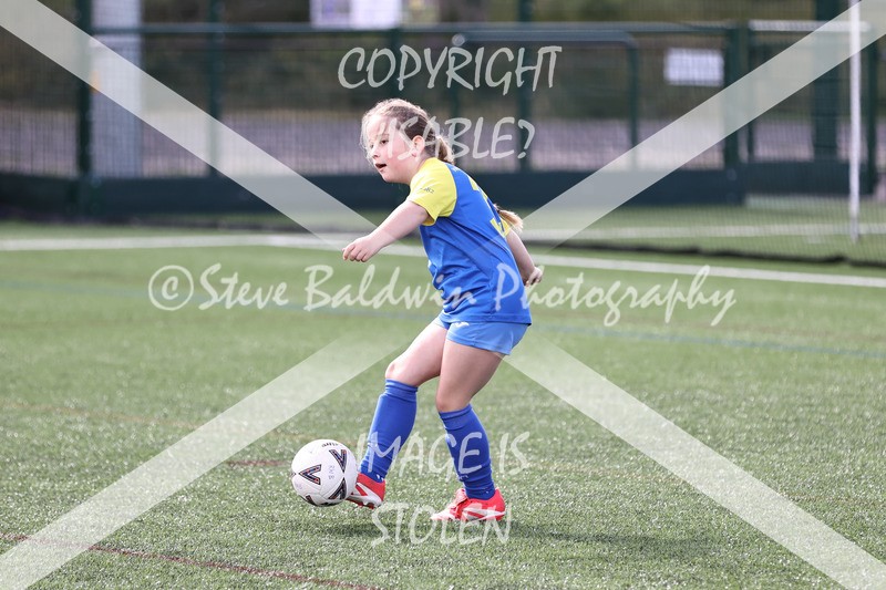 1DX30408 - Sat 13th U9 Girls