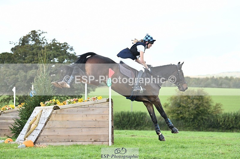 231022-141223-28987 - 337-DROUGHTVILLE.MIKE-Georgina.Beeby.Wynn-XC