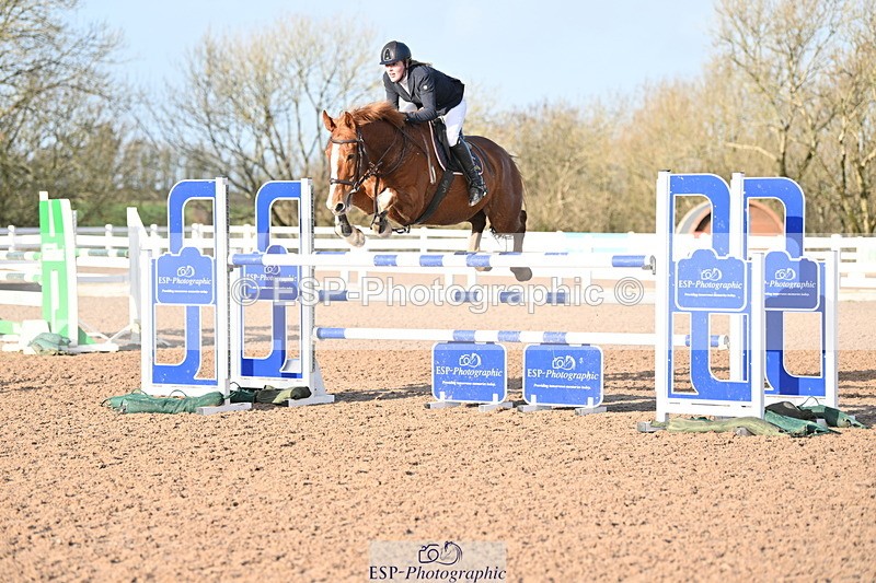 231209A-130357-01822 - Cls 13 Foxhunter & 1.20m Open