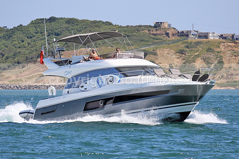 180630 SLICE LIFE - PRESTIGE 450 1Y3A5824 - Flybridge Cruisers