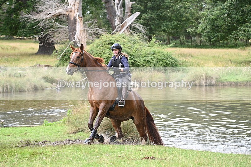 WJ7_2469 - Time at Water 11:14 to 11:36