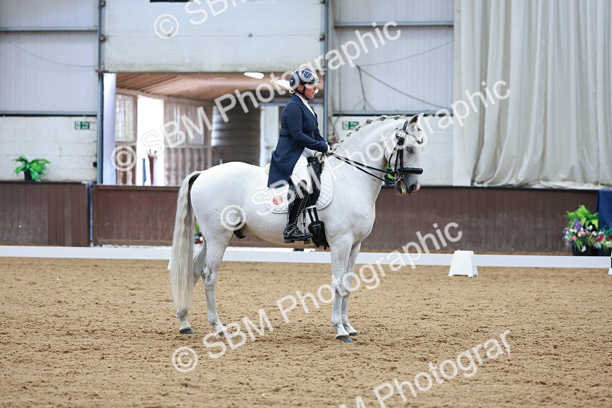 SBM_013440 - Class 3 - FEI PSG - 12.03-13.07