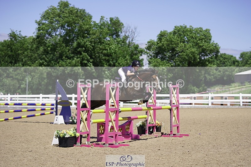 230624A-125326-01431 - Cls 24 Pony Discovery & 90cm Open