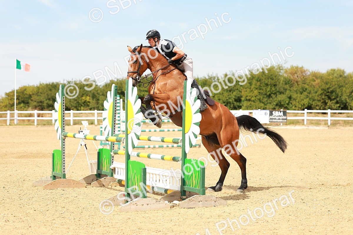 SBM_003810 - Class 14 - Senior Newcomers 1.10m