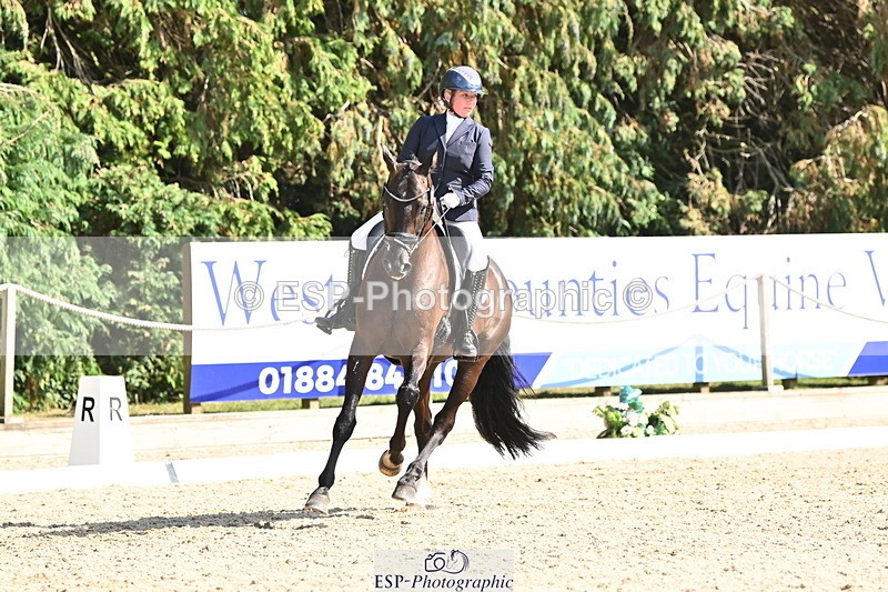 250808A-155219-01781 - 045-Amanda.PettsLarkshill.Super.Sonic