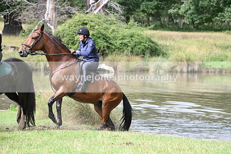 WJ7_1679 - Time at Water 10:48 to 11:13